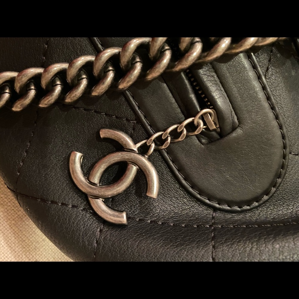 CHANEL lamb skin boy chain hobo bag - Picture 7 of 9